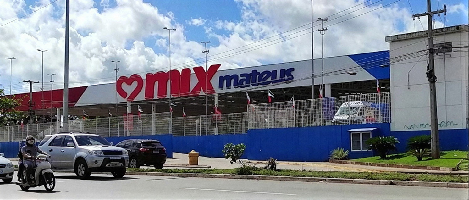 Fachada do supermercado Mix Mateus